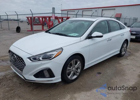 2019 Hyundai Sonata Limited z USA, uszkodzony, nr VIN 5NPE34AF6KH776596